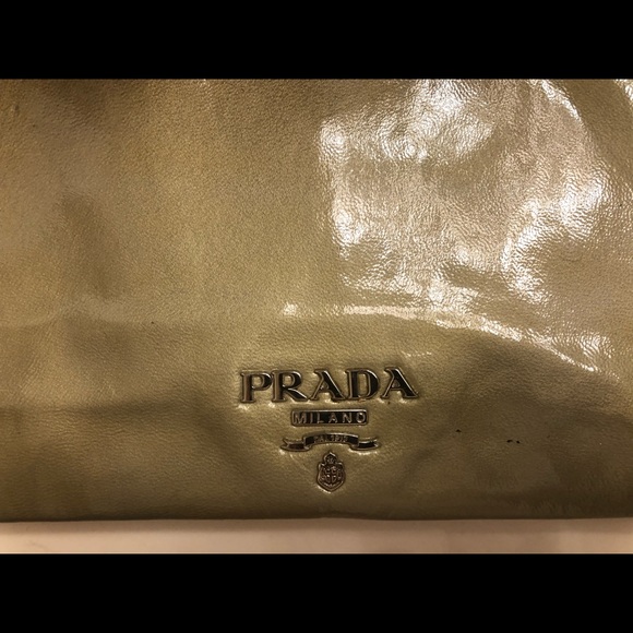 VINTAGE PRADA PATENT CLUTCH - Picture 2 of 6